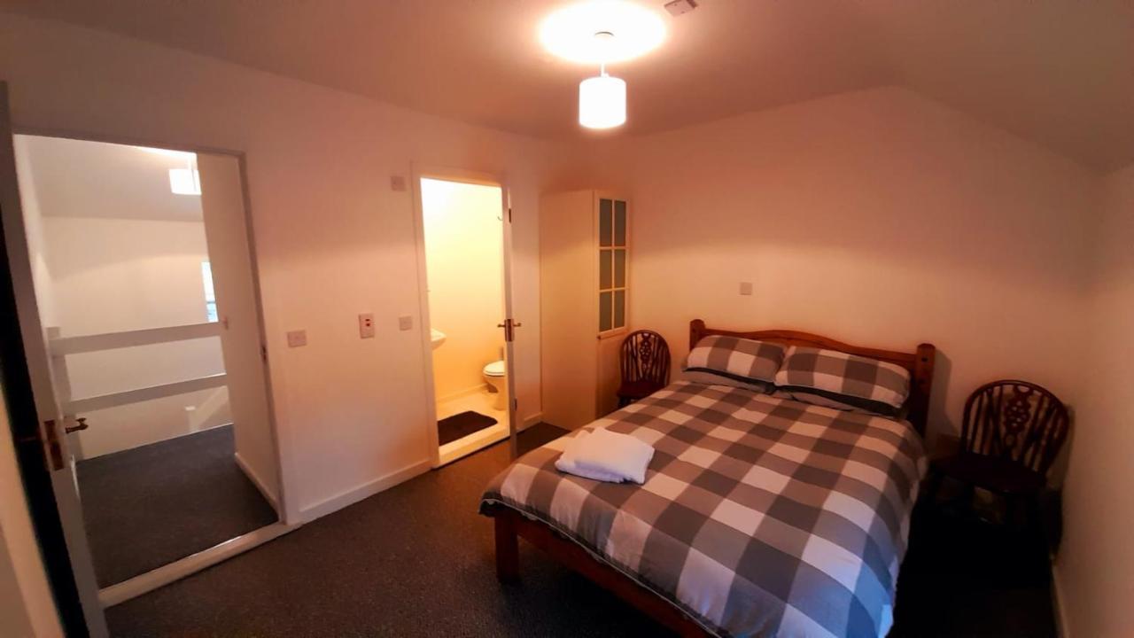 Ballycastle Accommodation - Ash Tree House Exterior photo